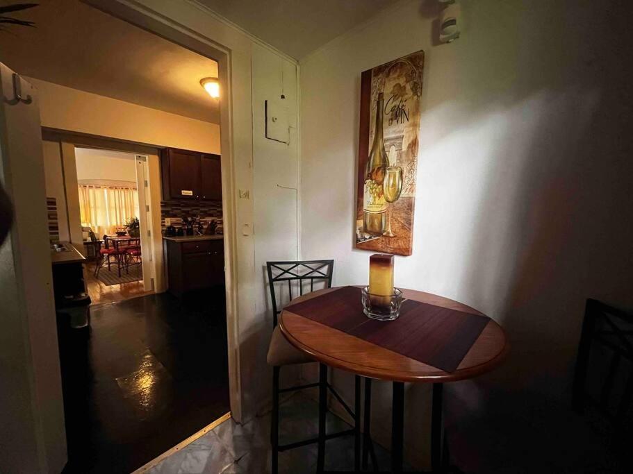 Comfortable 2-Bdrm Spacious Home With Wifi & Patio インディアナポリス エクステリア 写真